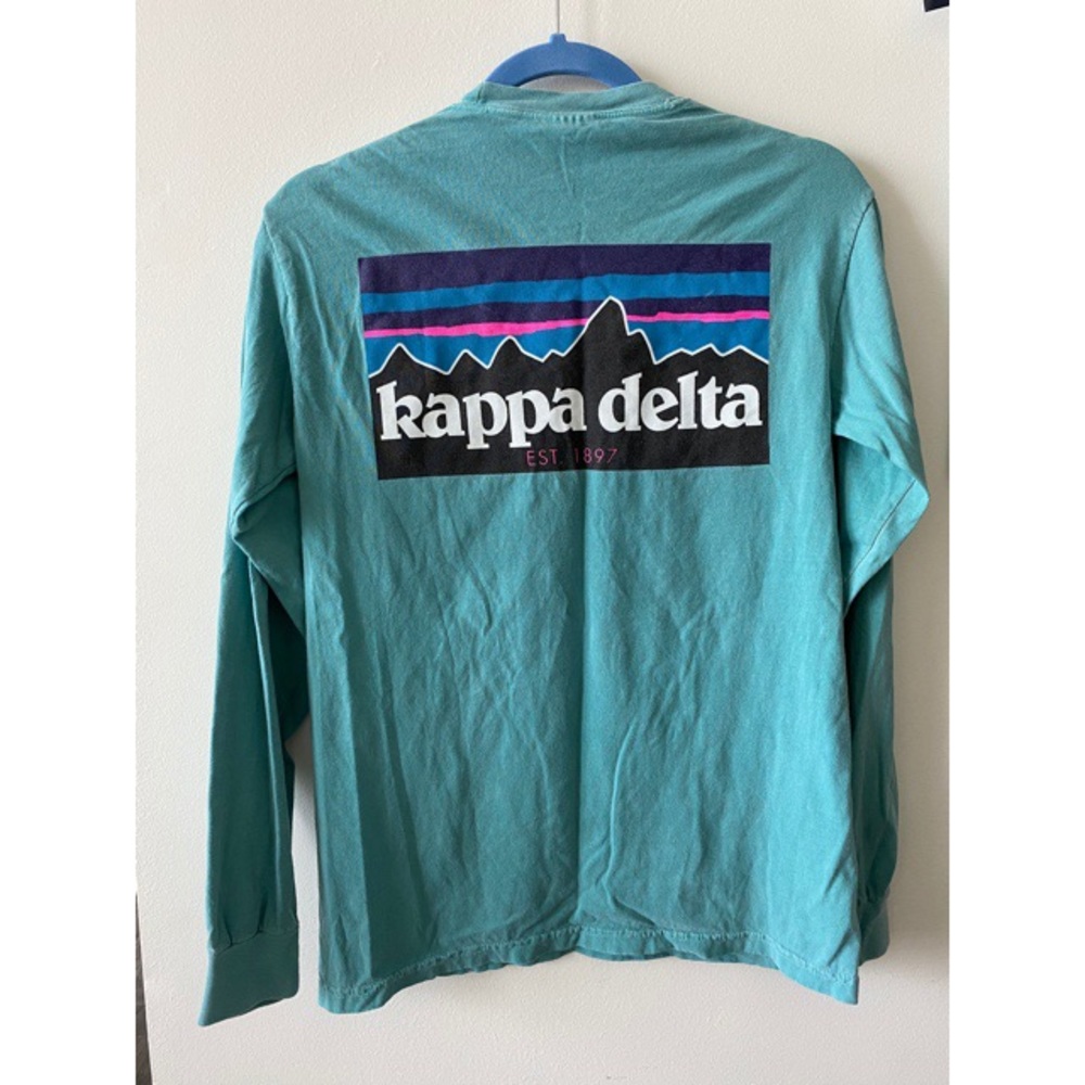 Cover Pic is the Back of the Shirt!!